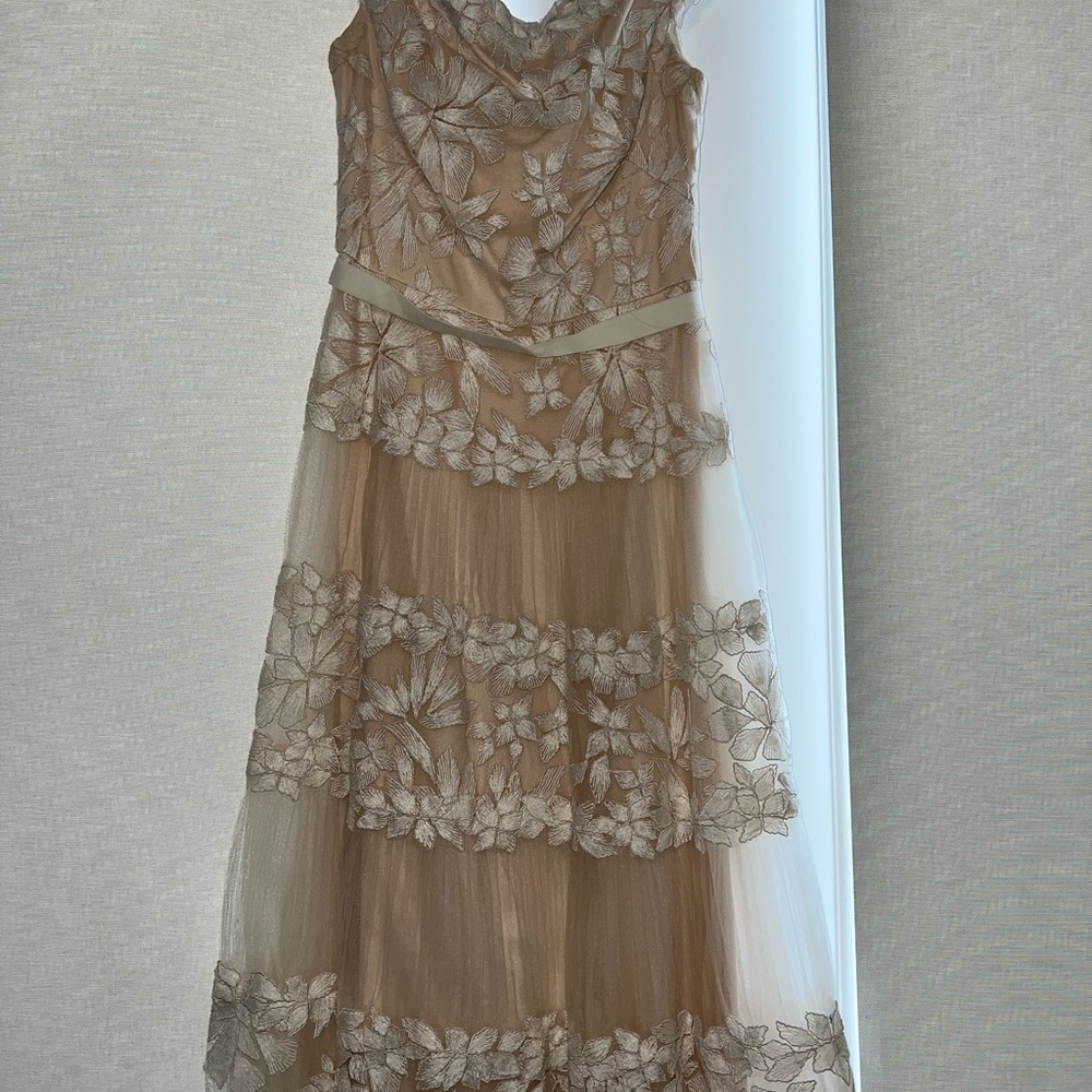 Tadashi Shoji Cream and White Midi Lace Dress - Size 12